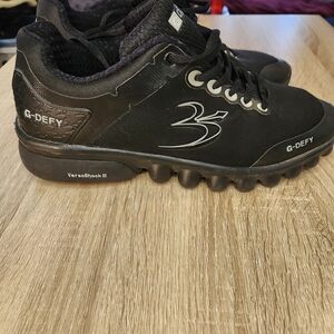 Gravity Defyer G-DEFY athletic shoes featuring VersoShock III technology.